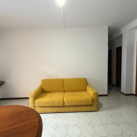 Casa Lauretta * 坎波菲利斯·迪·罗切